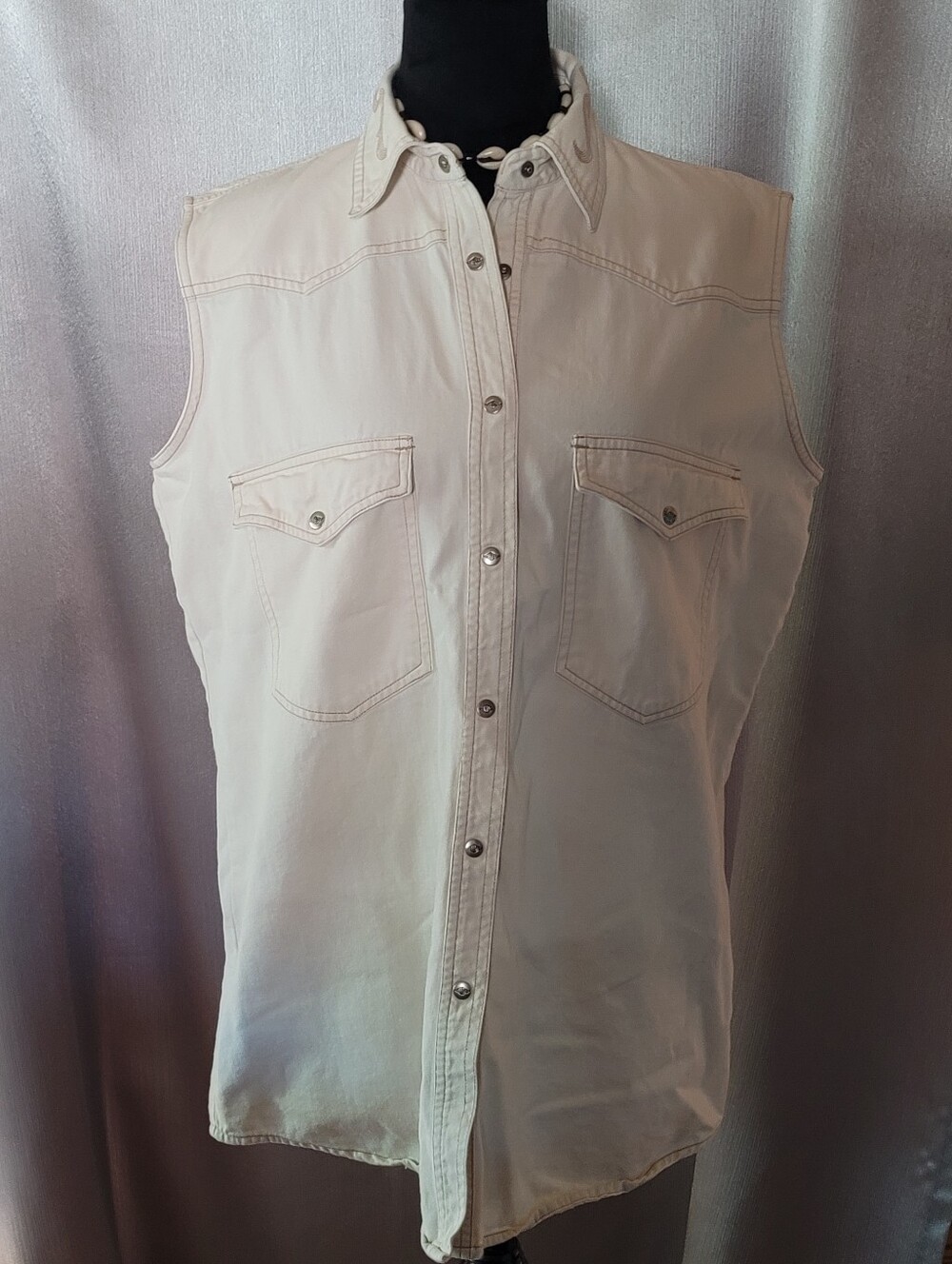 Sleeveless Button-Front Men's Shirt Vest in Cream